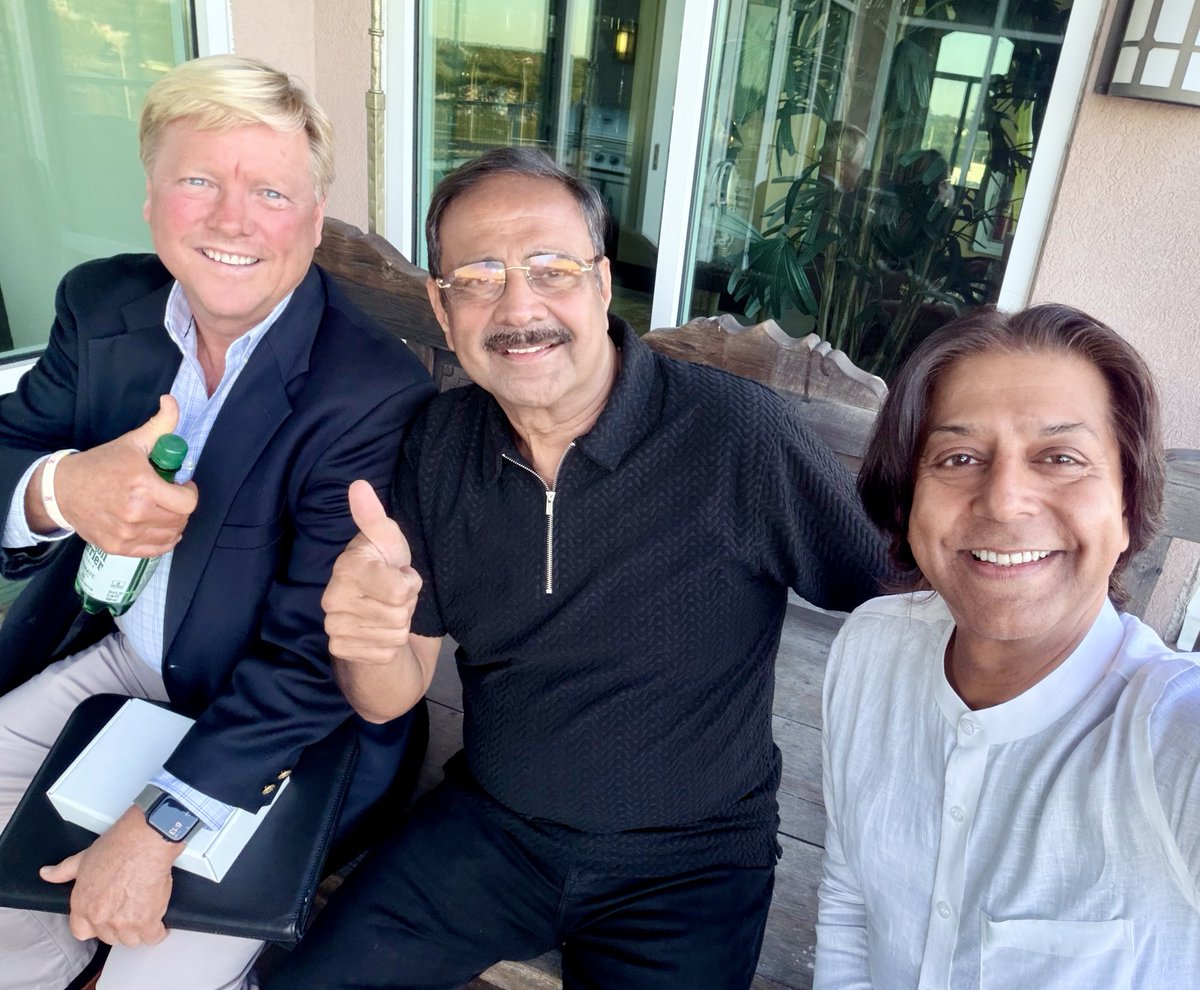 BhattFoundation's tweet image. Pride of America! 🇺🇸🦾🌻🪔
@ocalapd @IndiainNewYork @IndianEmbassyUS @SenRickScott @GovRonDeSantis @GovMurphy