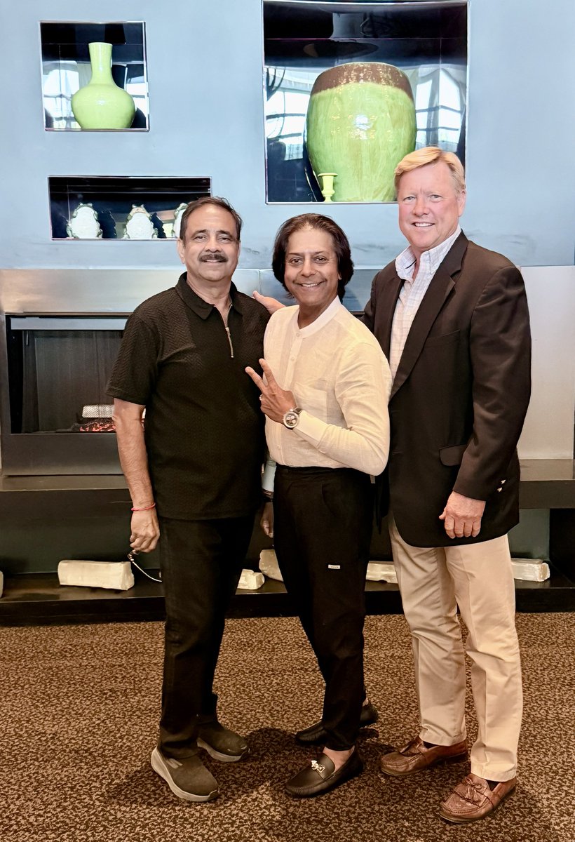 BhattFoundation's tweet image. Pride of America! 🇺🇸🦾🌻🪔
@ocalapd @IndiainNewYork @IndianEmbassyUS @SenRickScott @GovRonDeSantis @GovMurphy