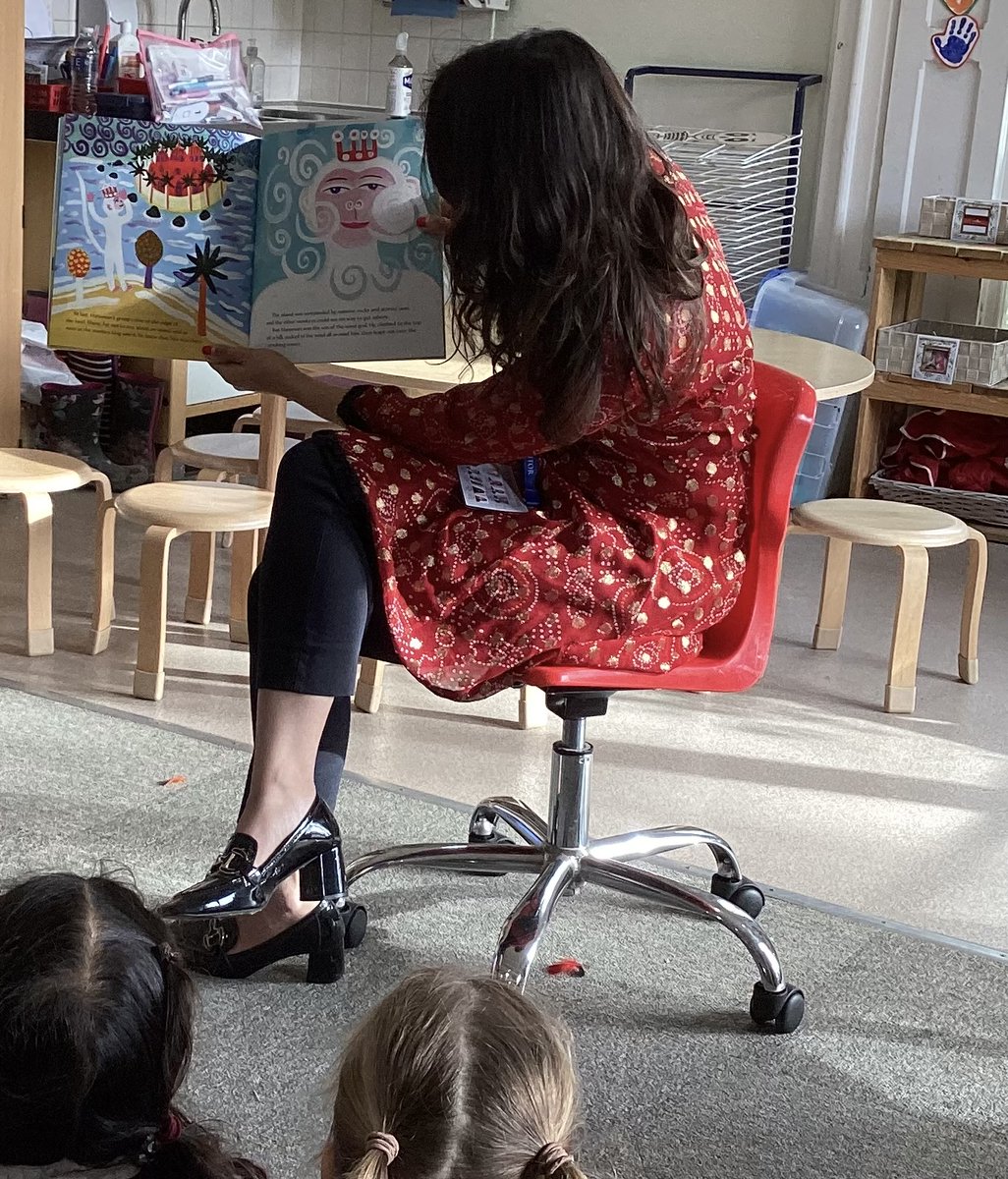 Reception children enjoyed a wonderful visit from Isha’s Mother who shared how her family celebrates Diwali. They enjoyed hearing the story of Rama and Sita and asked lots of questions about the traditions and celebrations.

#BromsReception #EarlyYears