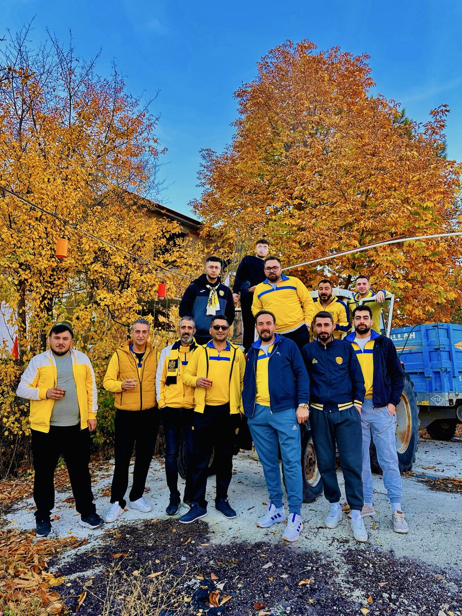 BİR KEZ SANA BAĞLANMIŞIM 
BEN KENDİMİ UNUTMUŞUM! <a href="/Ankaragucu/">MKE Ankaragücü</a> 

#Ankaragücü #Gecekondu