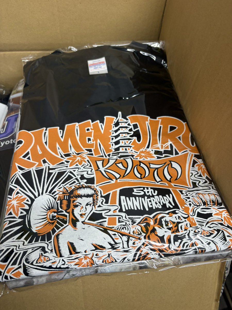 こんばんは！！ 京都店のTシャツの販売を火曜日からいたします