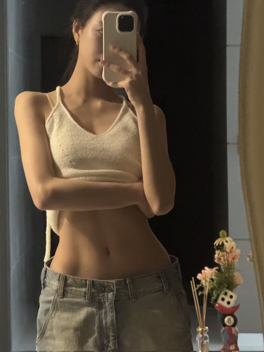 A Yuna do ITZY postou isso aqui e eu não sei nem que legenda por.