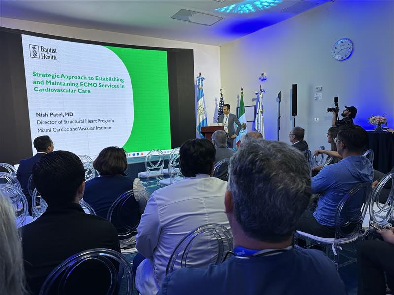 BaptistHealthSF's tweet photo. 🍍#BaptistHealthInternational was proud to have Dr. Nish Patel present at the Hospital Herrera Llerandi XXXVIII Semana Científica in Guatemala City, sharing insights on developing sustainable ECMO programs and advancing cardiovascular care through global collaboration. https://t.co/iNKkNCMZw7