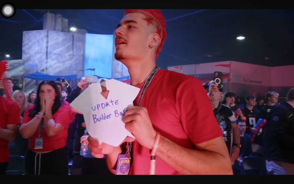 Zaki38798551's tweet image. 🛠️ Please bring a new Builder Base update @ClashofClans 🙏
Huge thanks to @AshJer for speaking up on behalf of the entire Builder Base community! 💪
#ClashOfClans #BuilderBase #ClashOn