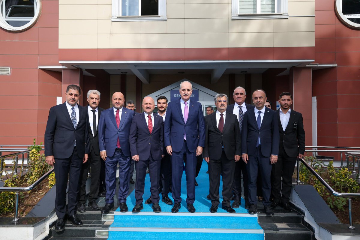 📌 Üniversitemizin 2025-2026 Akademik Yılı Açılış Töreninin ardından Türkiye Büyük Millet Meclisi Başkanımız Sayın Prof. Dr. Numan Kurtulmuş’u Rektörlüğümüzde ağırlayarak, üniversitemizde yürütülen akademik çalışmalar ve faaliyetler hakkında bilgi verdik.

Nazik ziyaretleri ve