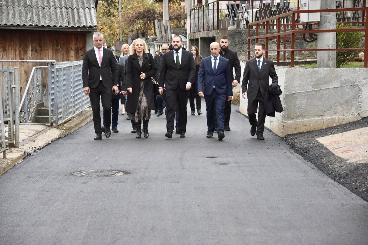 Sredili smo još jednu ulicu, ovaj put u Prijepolju. Idemo dalje✊🏻