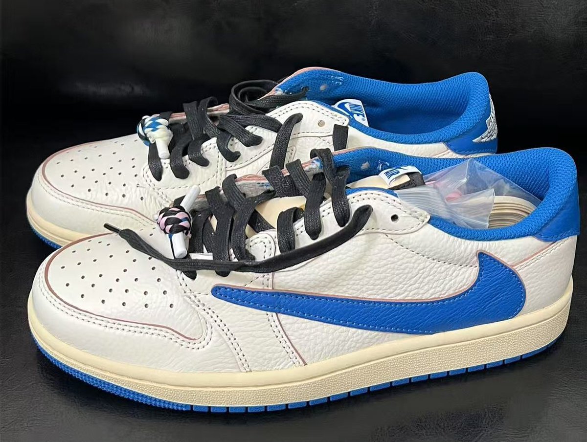 Ovrnundr's tweet image. Travis Scott x Fragment x Air Jordan 1 Low

• $155 USD 
• Family sizing
• November 8th

- Stock 40,000 pairs