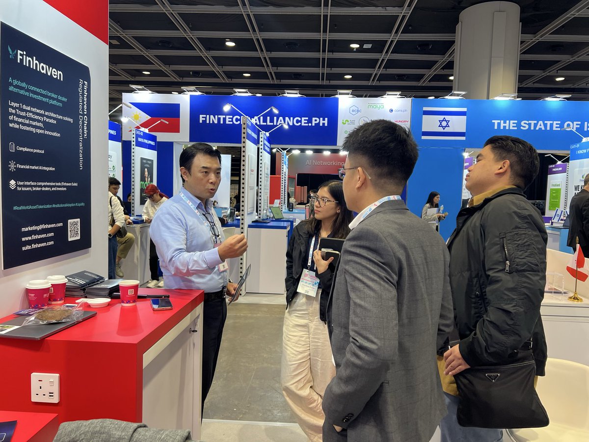 DoHyungDHKim's tweet image. Excited to kick off Day 1 of 香港金融科技周  (Hong Kong FinTech Week)! Thrilled that the Finhaven Chain value proposition truly resonated with so many incredible people I met today. Looking forward to more insightful meetings onsite.