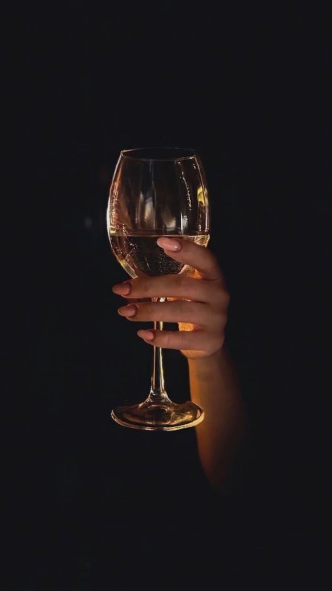 Αν ρίχναμε λίγο κρασί στο νερό μας… αντί για λάδι στη φωτιά… 
Ο κόσμος θα μεθούσε από αγάπη!!!