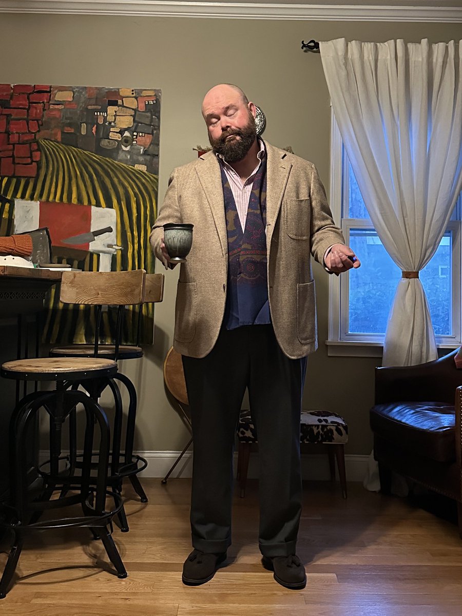 DavidLaneDesign's tweet image. Tan, lavender, gray and brown.