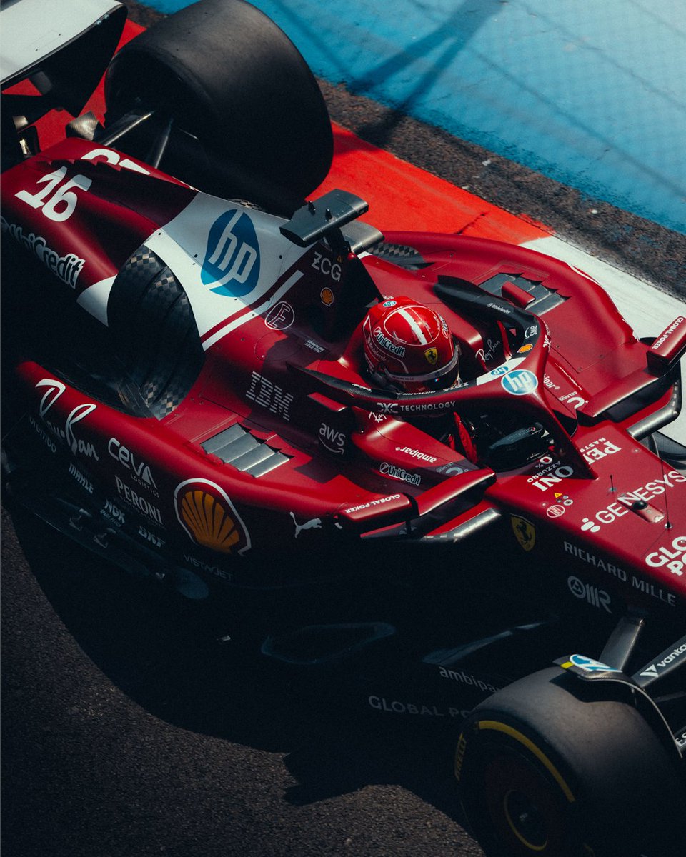 ScuderiaFerrari's tweet photo. The high ground 👊 https://t.co/shvPEqAXb0