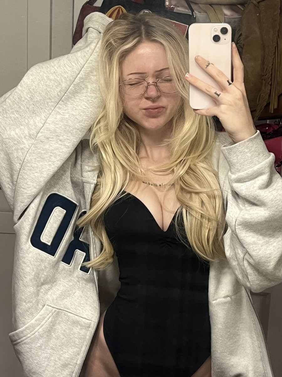 tiabutsweet's tweet image. rise and shine