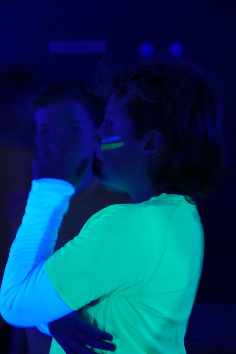 DhamCricketFdn's tweet photo. Get ready to shine in the dark with one last session of Glow in the Dark 🏏for kids aged 8-11 this year, happening on November 10th from 5-7pm at Sans Street Centre in Sunderland. 

Use code UIS56 to book your session for FREE!

🔗 https://t.co/k7J9XNpXfN https://t.co/6mLdGZiqvx