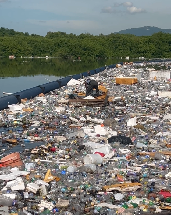 TheOceanCleanup's tweet image. Here’s what happened at The Ocean Cleanup in October:
 
💠 We hit a big milestone — over 40 million kilograms of trash removed from the world’s oceans and rivers.
 
💠 Our river catch keeps climbing, thanks to the deployment of more Interceptors and constant improvements. 
 
💠…