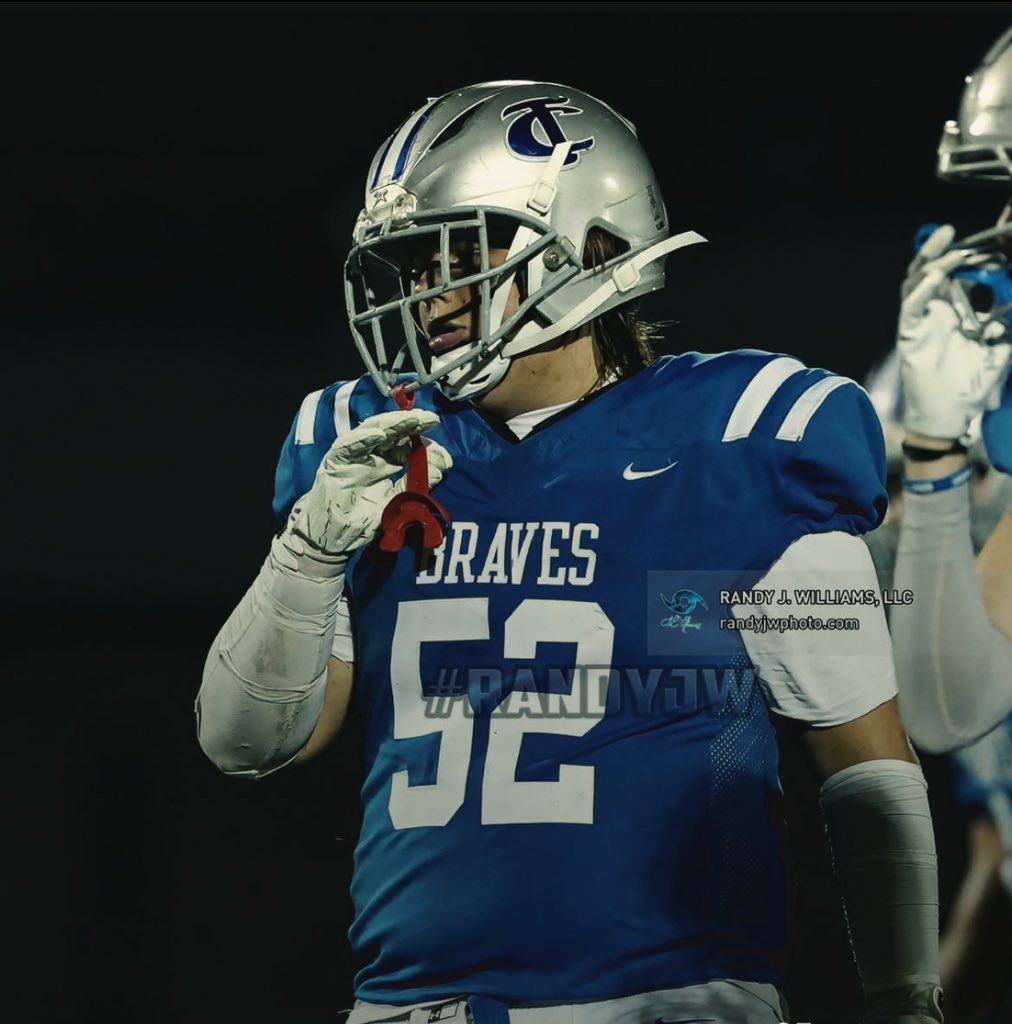 Highlights through Division Play
OL
DL
2026
hudl.com/v/2T8GDz