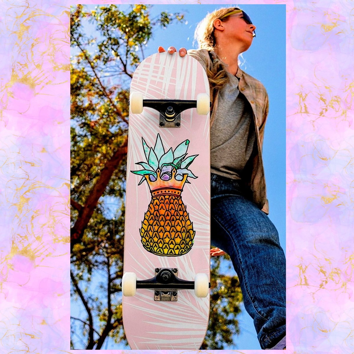 ArtConfusing's tweet image. .........ALWAYS CONFUSED......... 
🛹 Streetwear &amp;amp; Skateboards🛹 
The Always Confused &quot;Royal Pineapple&quot; 8&quot; Skateboard Deck W/Pink Leaves Background. 
#Always #Confused #Streetwear #Skateboards #Skateboard #Pineapple #Royalty #NYC #Skate #Skaters #Skatelife #Originalart #Designs