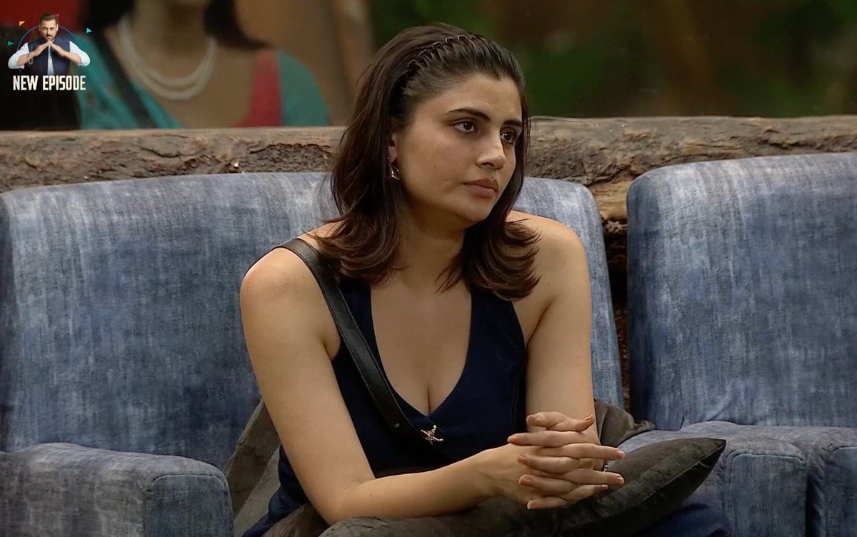 BEAUTY WITH BRAIN ❤️

Right now Malti looks like the strongest among all the girls ❤️

#MaltiChahar #BiggBoss19