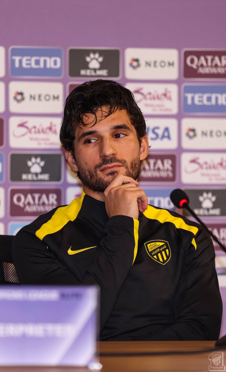 ittihad's tweet photo. 📝| المؤتمر الصحفي للمدرب كونسيساو واللاعب حسام عوار المصاحب لمباراة #الاتحاد_الشارقة الإماراتي 🎙️ https://t.co/8MQMNjQ7Kz