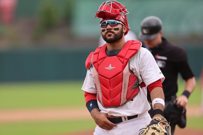 CardsPlayerDev's tweet image. Congratulations to C Leonardo Bernal (AA) who was named a 2025 Minor League Gold Glove Award winner!

Bernal, 21, handled 890 total chances, recorded 839 putouts and 41 assists in 87 games (747.1 innings) behind the plate for Springfield.

Among the 49 catchers with at least 600…