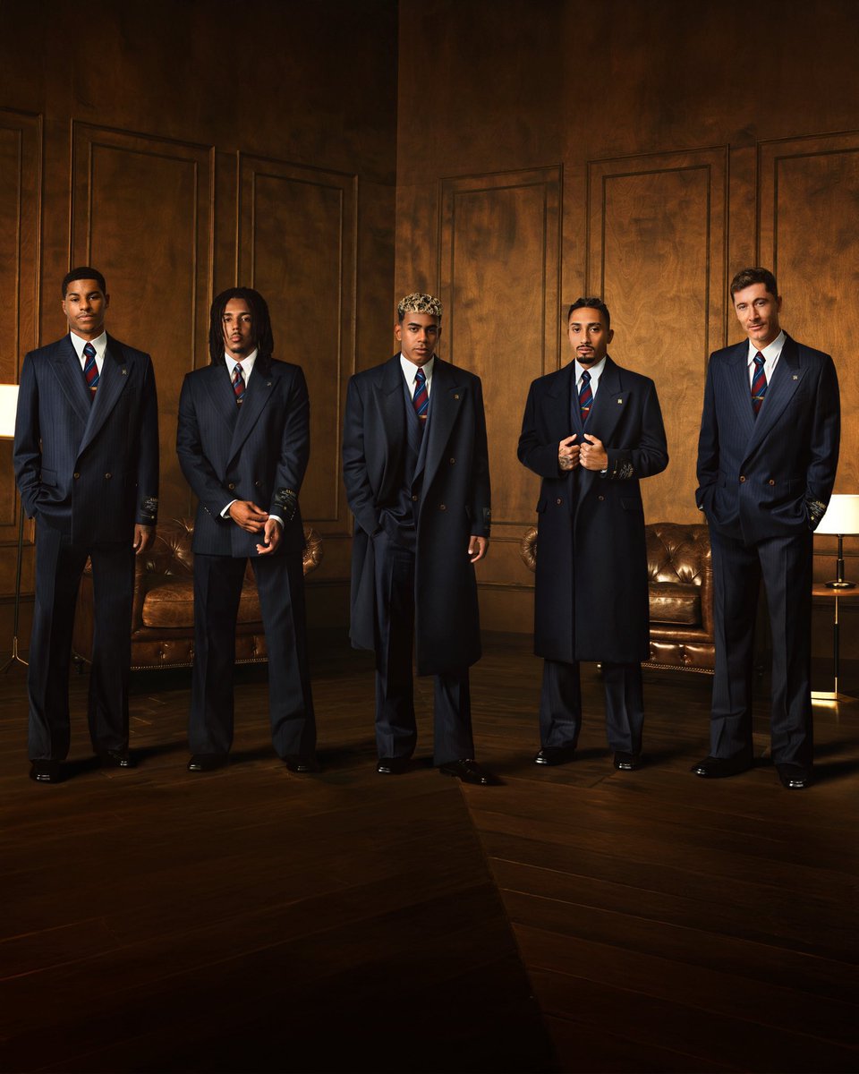 dna_blaugrana's tweet photo. 🚨 OFICIAL: A AMIRI é a nova parceira do FC Barcelona. A marca americana de roupas de luxo vestirá o time principal até a temporada 2029/30. 👔🔵🔴 https://t.co/6y1HJ6knEK