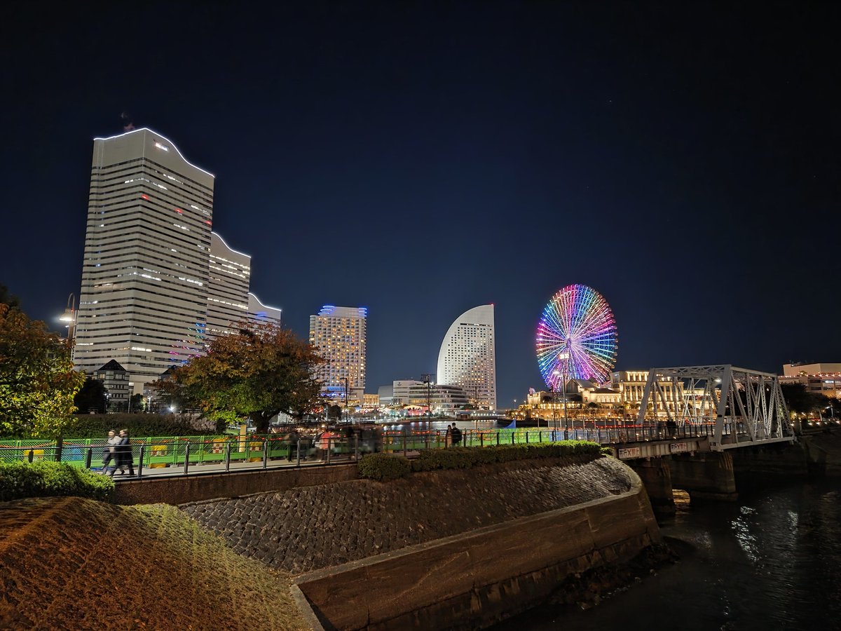 ico-221b＝海でさけぶあいこーん on X