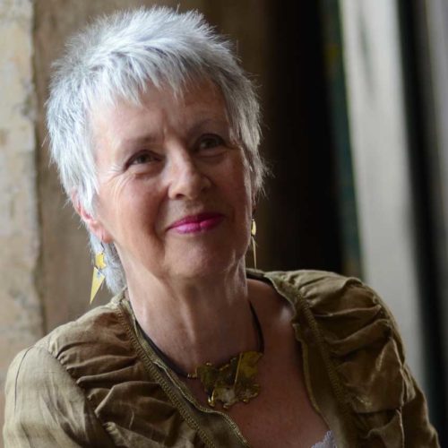 Delighted that Two Rivers Press poet, Lesley Saunders, has won 2nd prize in the <a href="/wellslitfest/">Wells Festival of Literature</a> 2025 Open Poetry Competition with her poem 'A Phenomenology of Alzheimer’s Disease'. Congratulations to the other winners too: wellsfestivalofliterature.org.uk/competitions/2…