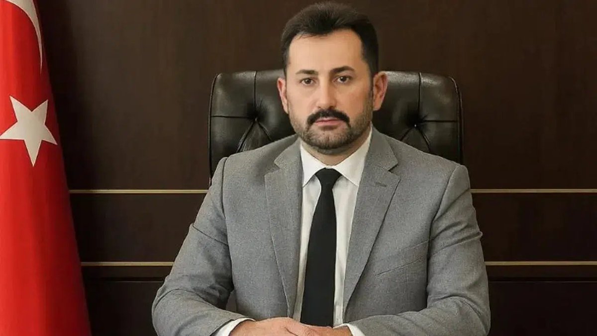 Lider Büro Sen’den TES tasarısına sert tepki: Maaşlardan zorunlu kesinti kabul edilemez
Lider Büro Sen Sendikası, 2026 yılının ilk çeyreğinde yürürlüğe girmesi planlanan Tamamlayıcı Emeklilik Sistemi (TES) tasarısına ilişkin yazılı bir açıklama yayımlayarak, sistemin mevcut