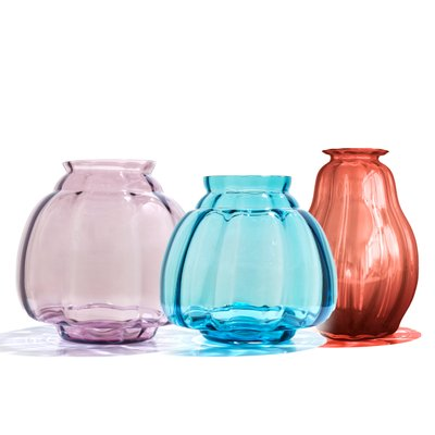robbertleusink's tweet photo. In 1914, a 13-year-old boy started working at Glasfabriek Leerdam for 50 cents a day, where his father ran the etching department.

Noticed for his drawing talent by the director, he became the 20th century's leading glass designer.

The story of Royal Leerdam Crystal 🧵 https://t.co/PNq0WbJPoY