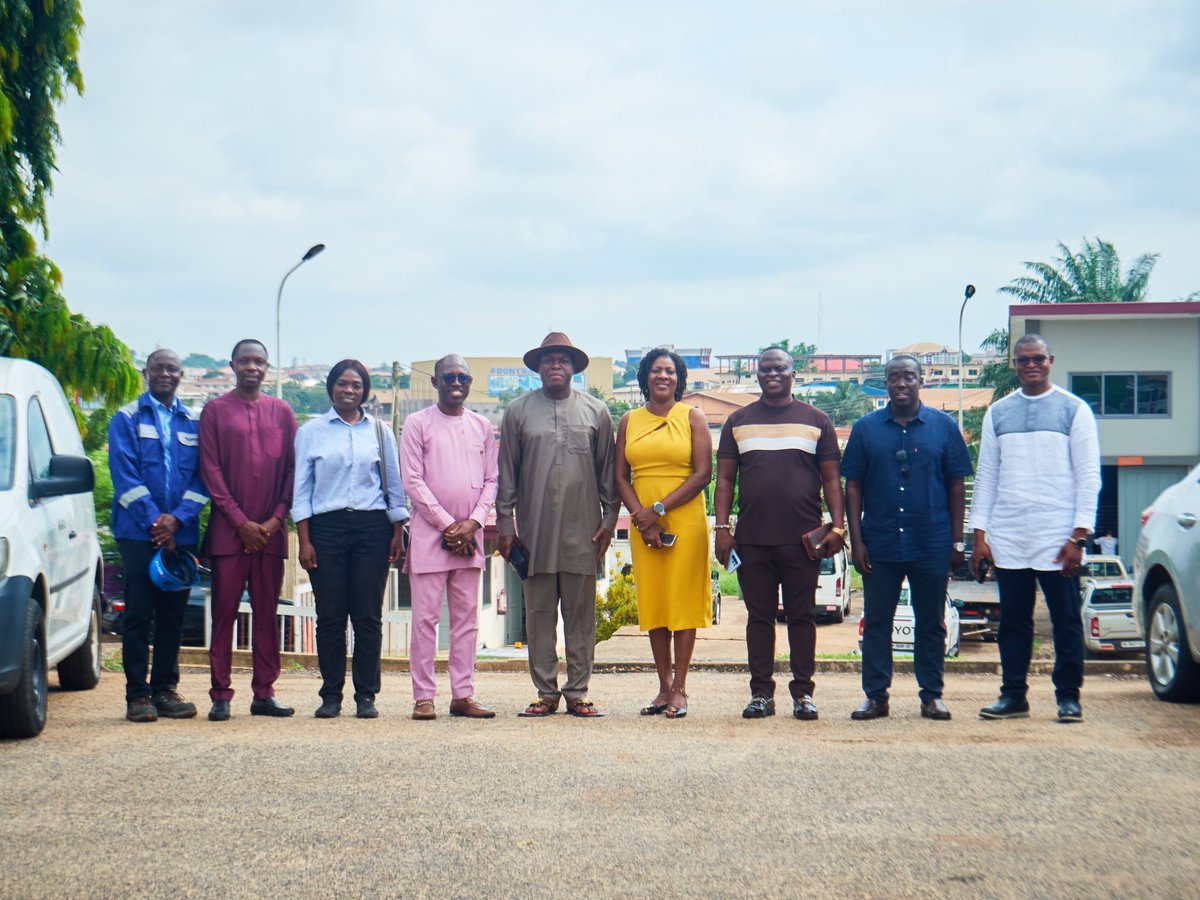 GRIDCo’s Board and Management have begun nationwide visits to familiarise themselves with operations, starting from Kumasi Operational Area. 

Highlights included commendations for staff's relentless efforts in keeping the lights on, and inspections of key projects such as the