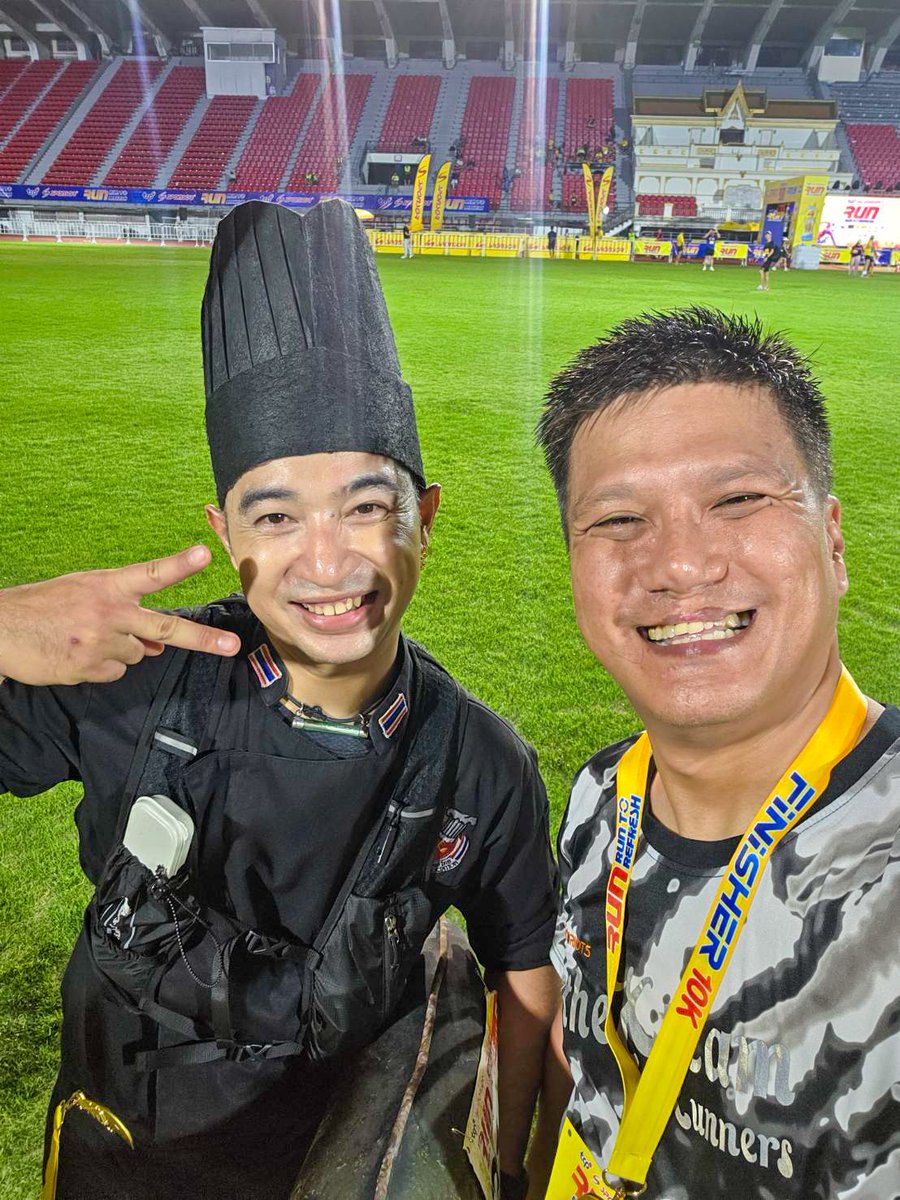 NinjaTooK's tweet photo. 💛 ลุงตุ๊ก และ ผองเพื่อน ที่งาน TCP-SPONSOR RUN: RUN TO REFRESH 🫶 ดีใจที่ได้เจอกันครับ 🥰 ep.3
#TCPSPONSORRUN #RuntoRefresh
#TCPGroup #Sponsorthailand
#tookkyrun https://t.co/cCkqP5MeCP