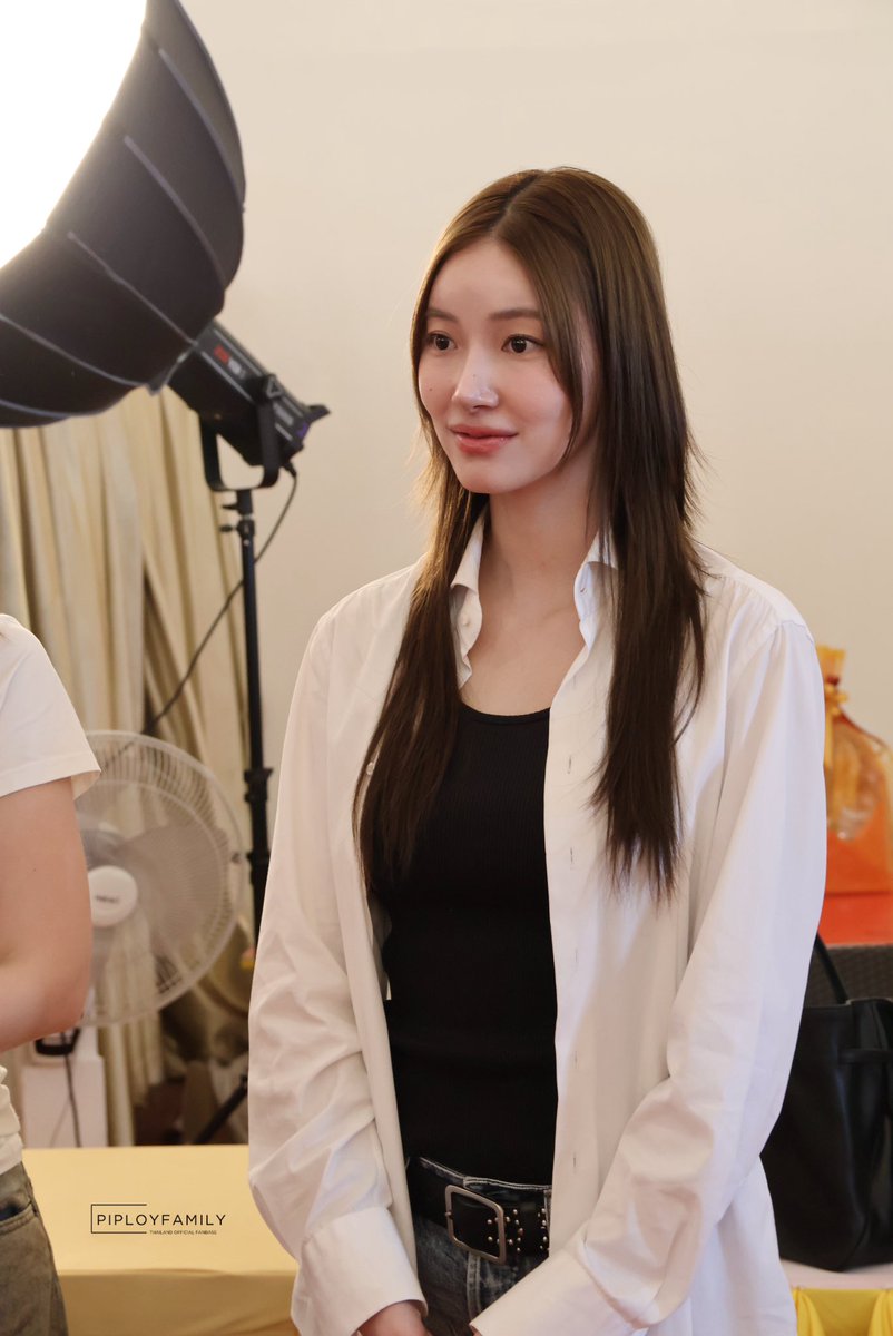 piployfamily's tweet image. มีรูปพี่ๆคนสวยมากฝากค้าบบบ 💘🤏🏻✨

#Piploy25thBloomingDay 
#PiployRR