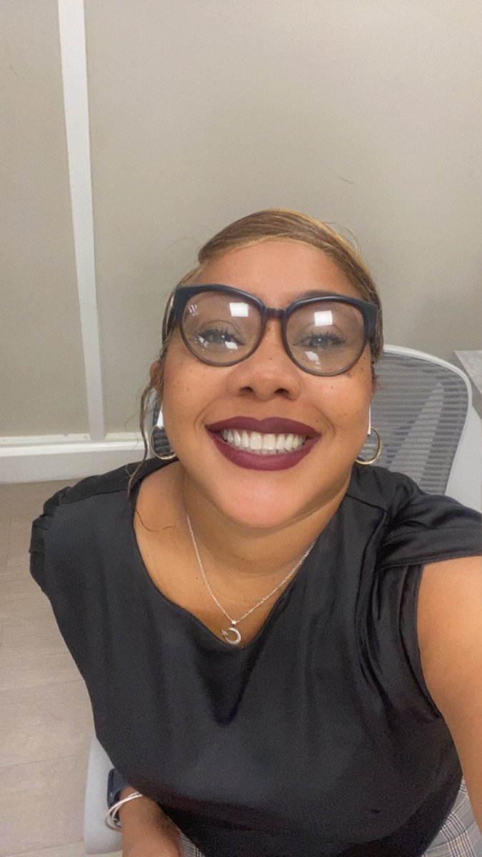 richauntypurse's tweet photo. The hug I need right now!
#missingmyhomeland
Can’t cry cus I’m too cute!
Plus…… ahemmm HR doh cry! Bad man ting
Anyways y’all have an amazing day! https://t.co/2yOoWGGYuL