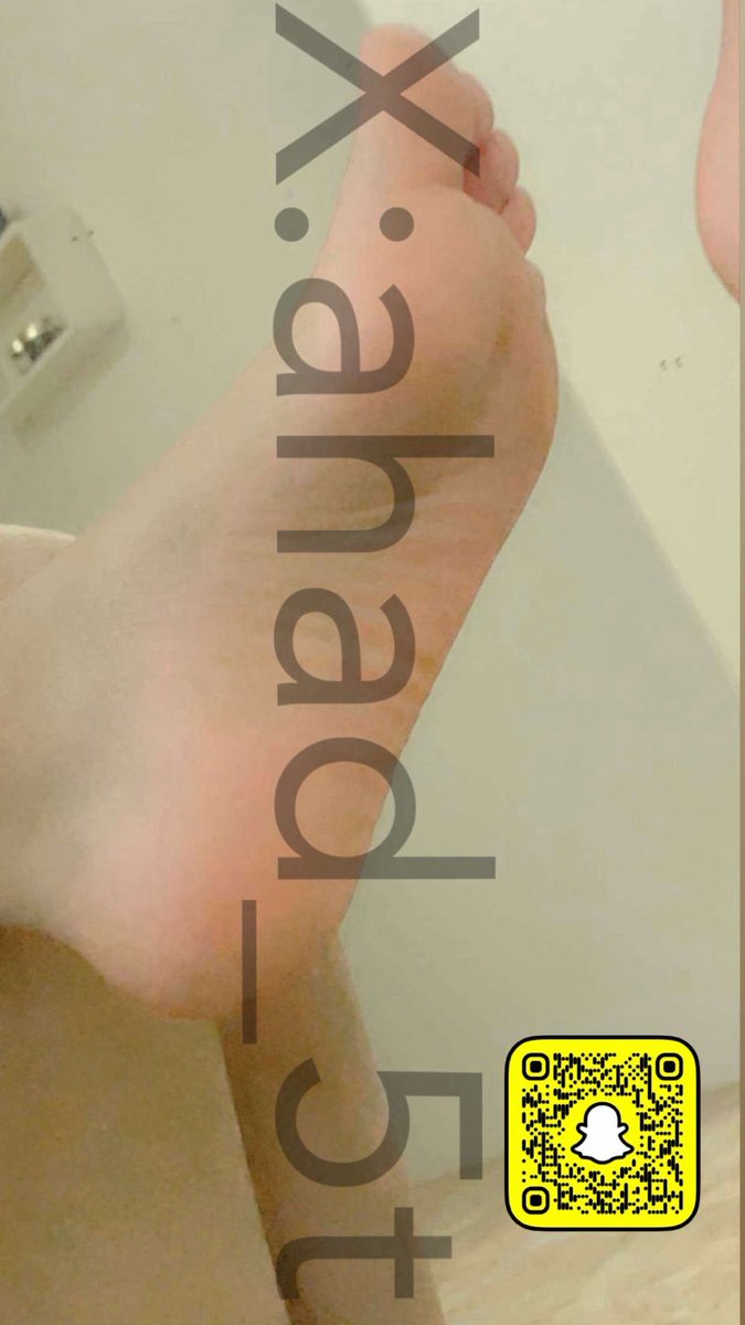 ahad_5t's tweet image. اقول افتح فمك يانونو