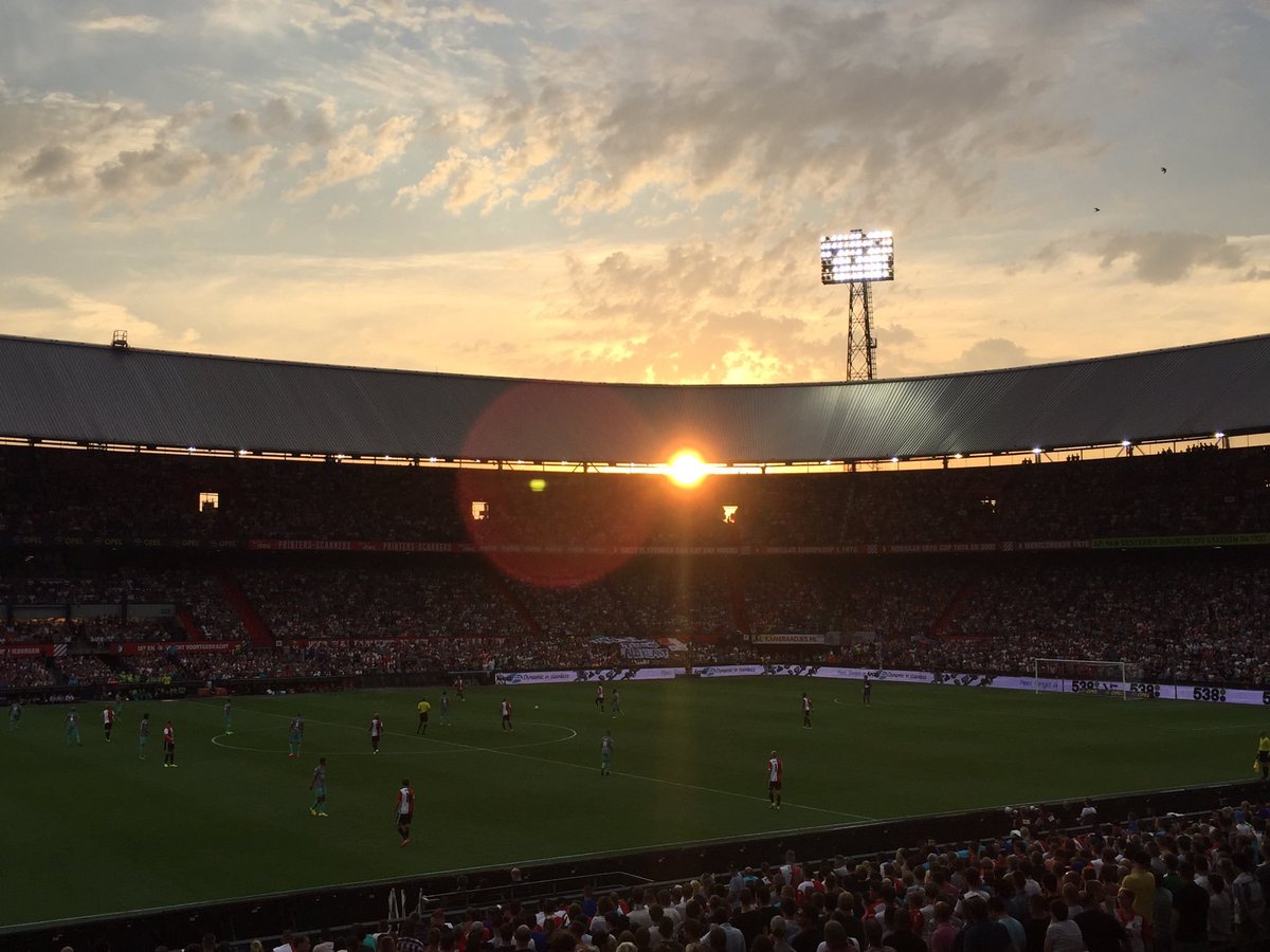 ,,We weten allemaal, Feyenoord is De Kuip en De Kuip is Feyenoord. De beoogde eenwording is daarom niet meer dan logisch. Het is het beste voor Feyenoord, en het beste voor De Kuip’’ - Dennis te Kloese