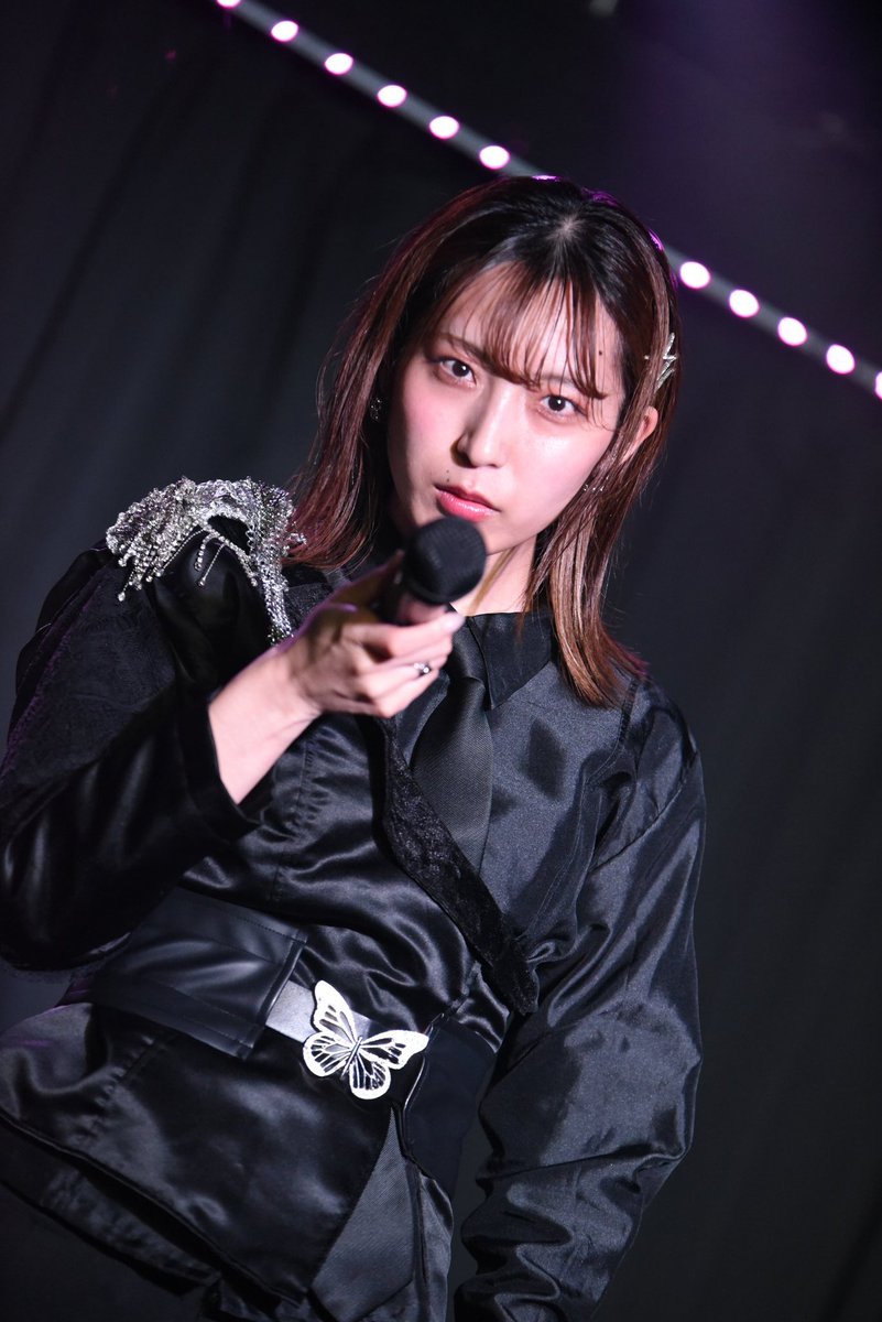 luvallicare's tweet photo. きょんちゃん(ЯanaB)
@kyom_ranab
11/8のSHIRA-SHINKENでステージ見れる🎶
カッコよすぎてしびれがおさまらないので追いしびれがほしい🎶
#KyoM #ЯanaB #ラナビー https://t.co/BrQ0eiXYn4