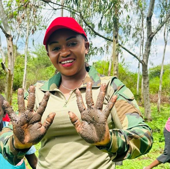 KibweziWW's tweet photo. We are deeply saddened by the recent mudslides that have claimed lives, displaced families, and destroyed property in parts of our country. 💔
Kibwezi Wellwishers extends heartfelt sympathies to all those who have lost their loved ones and livelihoods during this tragic event. https://t.co/GUfm6BCgHV