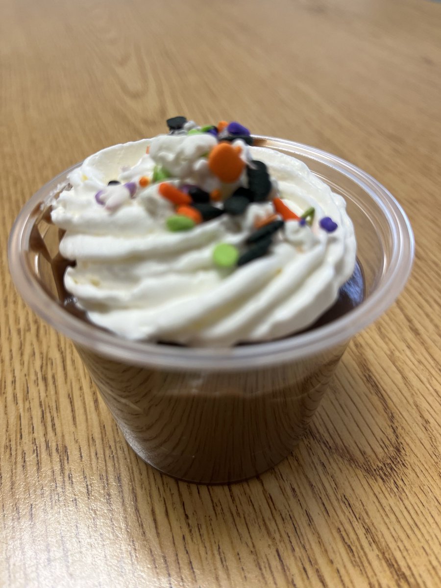 Happy Monday from my chocolate pudding that made me really happy last week!🙂🧡