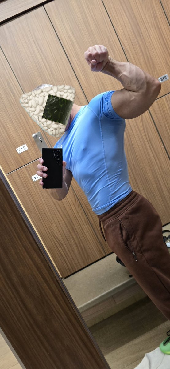 Rise and grind niggas 😘