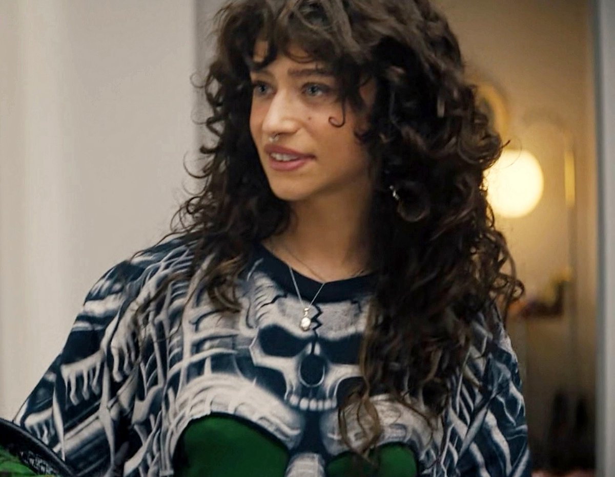 nannarkin's tweet photo. Odessa A'zion in ep1 of #ILoveLA

Omg, she's insanely beautiful 😍 https://t.co/sg1j58lA9s