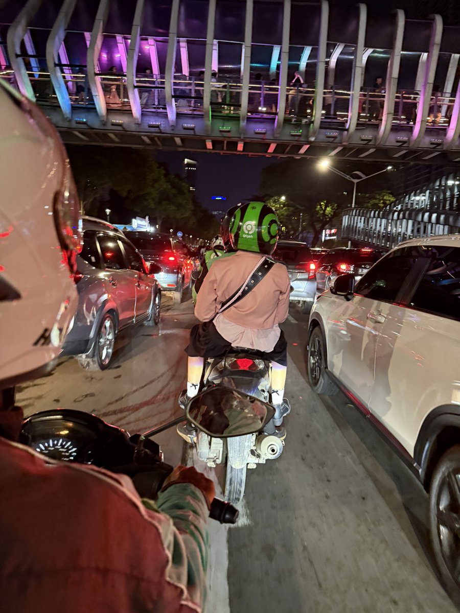 amazing vibes in jakarta✨ will be back🇮🇩