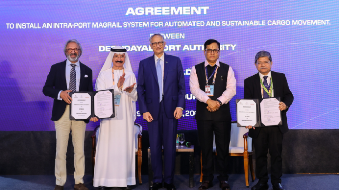 RailAnalysis's tweet image. DP World sign agreement with DPA and Nevomo to deploy MagRail Cargo System at Deendayal Port

Read more: railanalysis.in/rail-news/dp-w…

#DPWorld #DPA #Nevomo #MagRail #Technology #PropulsionSystem #CargoMovement #Agreement #Transportation #SustainableDevelopment #RailAnalysis