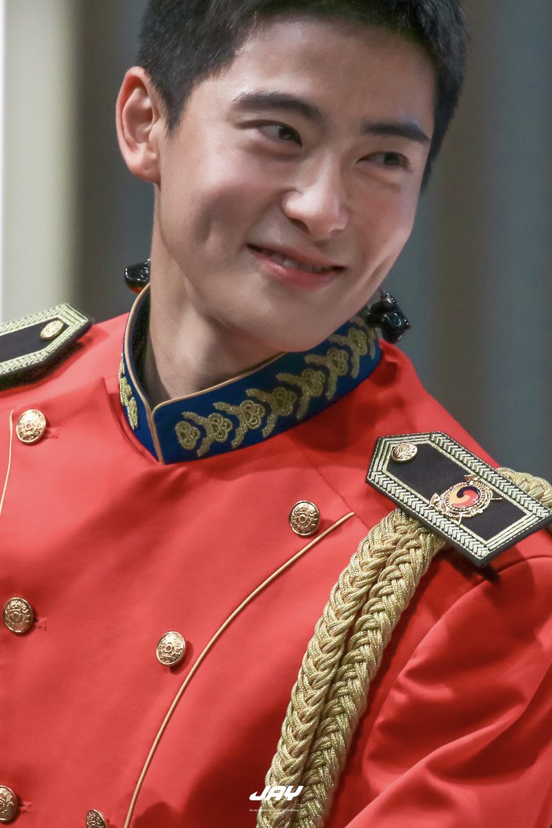 251103 서울여대 행사
아니 오늘 너무 귀여워…말도 안돼….
#NCT127 #JAEHYUN #재현 #정재현