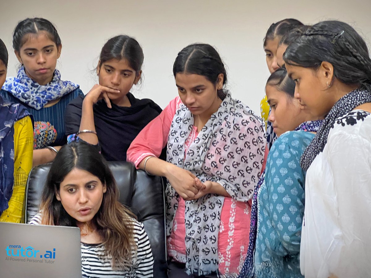 IntellinezSys's tweet image. 💙 A Day of Learning, Laughter &amp;amp; Empowerment!

@IntellinezSys hosted girl students from #JyotiSarupNGO for a @meratutorai workshop – sharing updates, gathering feedback &amp;amp; inspiring future innovators. ✨

#MeraTutorAI #IntellinezSystems #CSR #GirlsInTech #JyotiSarup