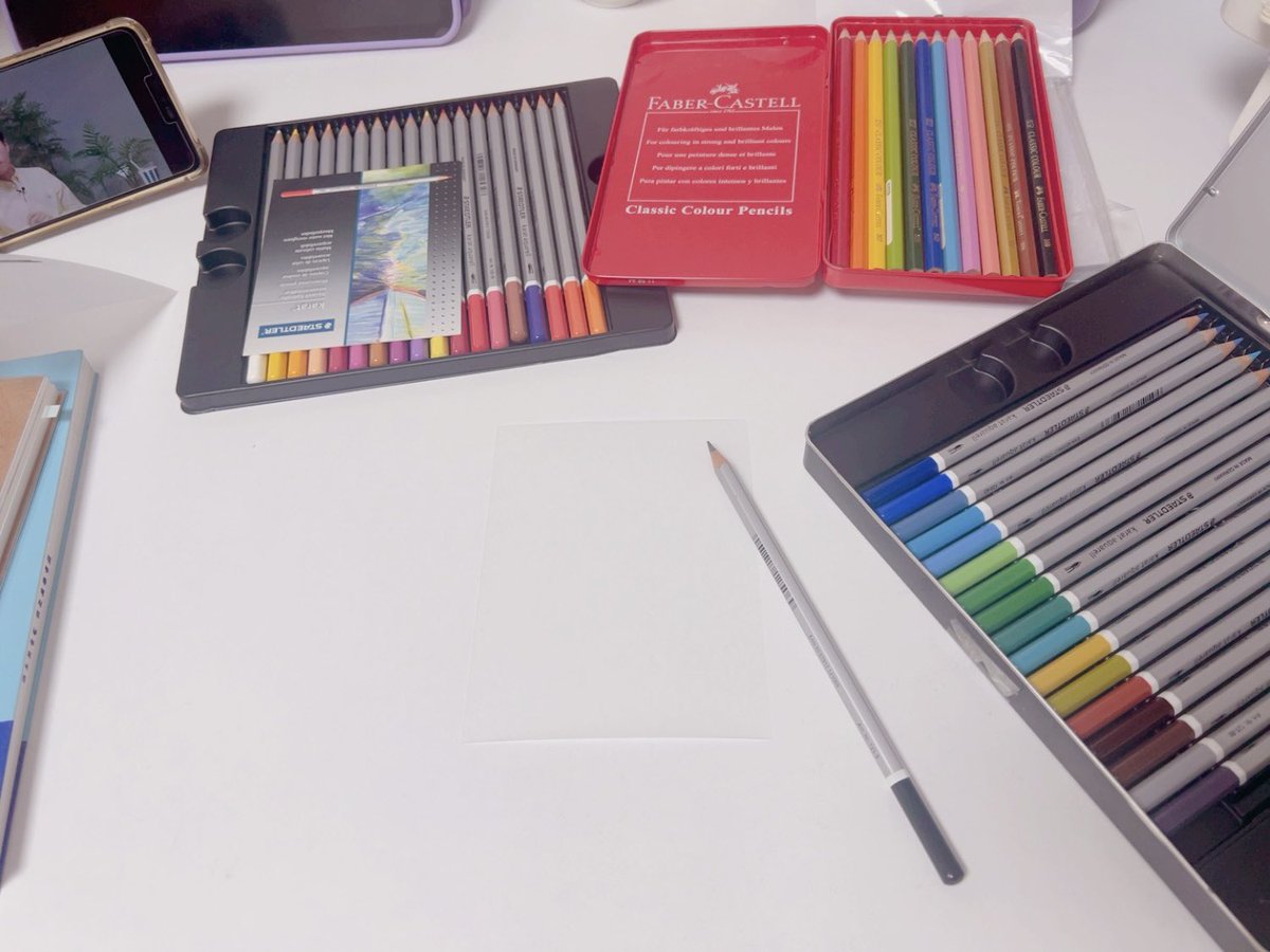 집사는 슈링클스 키링 주문이 들어와서 작업할거예요
삼성라이온즈 팬이셨는데 요청하신 캐릭터가 정말 특이하더라구요🤔
귀엽고 예쁜 것만 만들다가 가끔 이런 특별한 작업하면 너무 즐거워요ㅎㅎ

월요일 저녁.. 모두 편안한 밤 보내세요❤️