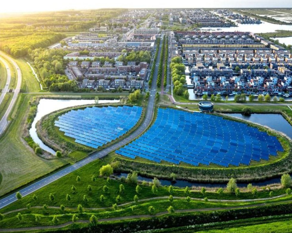 AMJAandalucia's tweet photo. ¿POR QUÉ LA RENATURALIZACIÓN URBANA REQUIERE ALGO MÁS QUE BIODIVERSIDAD DE ESPECIES?

🌿La verdadera sostenibilidad urbana exige un cambio de paradigma: pasar de simplemente contar especies a diseñar ecosistemas complejos, adaptativos y equitativos.

Fuente: Ángel Enrique Salvo Tierra y Ángel Ruiz Valero. Academia de Ciencias Ambientales y Sostenibilidad

Más info👇
https://t.co/tudAGIwzgP
#renaturalizacion #biodiversidad #ecosistemas #ecosistemasurbanos #ivu #amja @academiadecienc @InfoUMA @arboles_magicos @Inmagascon_ @Juanmaperry @arbopalm @arbolesypaz @AEPaisajistas @aearboricultura @PatriciaGodino