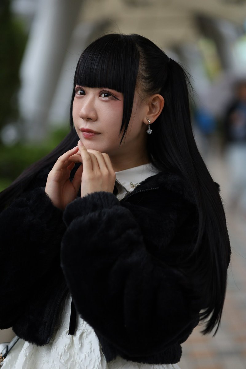 20251026
野外個人撮影会【水道橋エリア】①
もぐゆうかさん（<a href="/mogumoguyuuu/">もぐゆうか💛のーぷらん。</a>）
振り返るのは、楽しいことだけでいい。

#もぐゆうか
#のーぷらん。