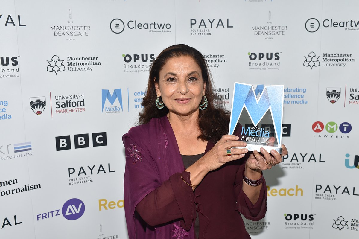 Huge congratulations to <a href="/BhucharBvrd/">Sudha Bhuchar</a> for being presented with The Sophiya Haque Services to Television &amp; Film Award at the Asian Media Awards 🌟
lipservice.co.uk/artist/sudha-b…
