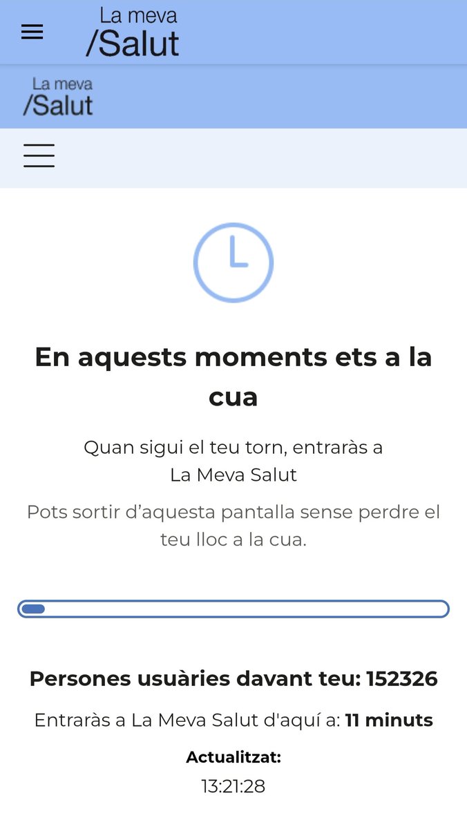 En serio, <a href="/salutcat/">Salut</a> , voy a entrar y me encuentro la primera foto. Entro, y como tarda la vida en cargar, "mi sesión ha caducado por falta de actividad". Y seguidamente vuelvo a la cola ... ¿Tenéis al mono Pompas al frente?