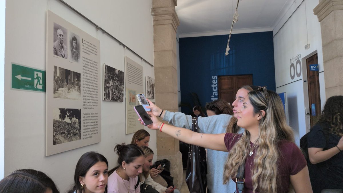 Grup d'Estudis d'Història de l'Educació (IRIE-UIB) tweet media
