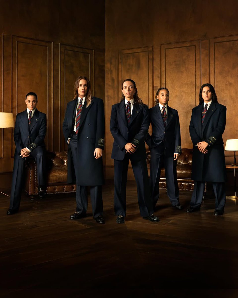simonsaysdrip's tweet image. AMIRI x FC Barcelona 🤝
The luxury house becomes the club’s official formalwear partner — blending Californian flair with Catalan elegance.
#AMIRI #FCBarcelona #FootballFashion